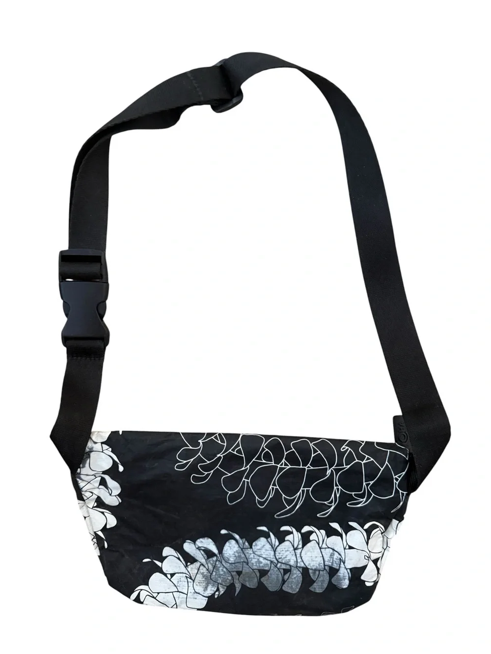 ALOHA Collection Puakenikeni Mini Hip Pack